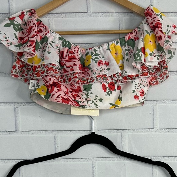 Showpo Sassy Senorita Top in White Floral size 4 - Picture 3 of 7